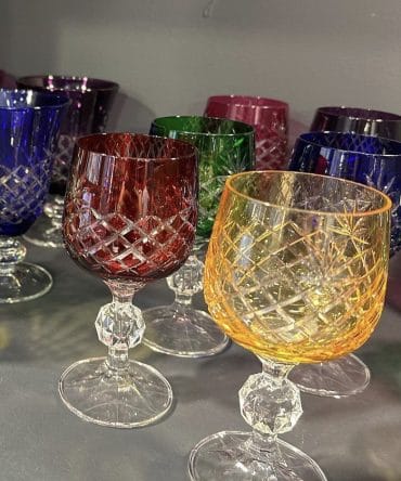 KRİSTAL RENKLİ KADEH ÇAPRAZ ÇİZGİLİ