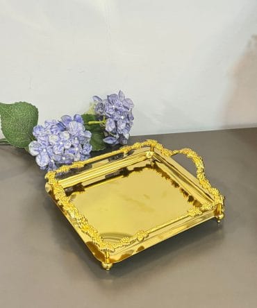 Gold Tepsi  Ayaklı Yeni Tasarım Tepsimiz 2 li fiyattır