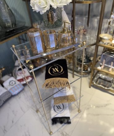 Pleksi Raf 4 Katlı Pirinç Detay